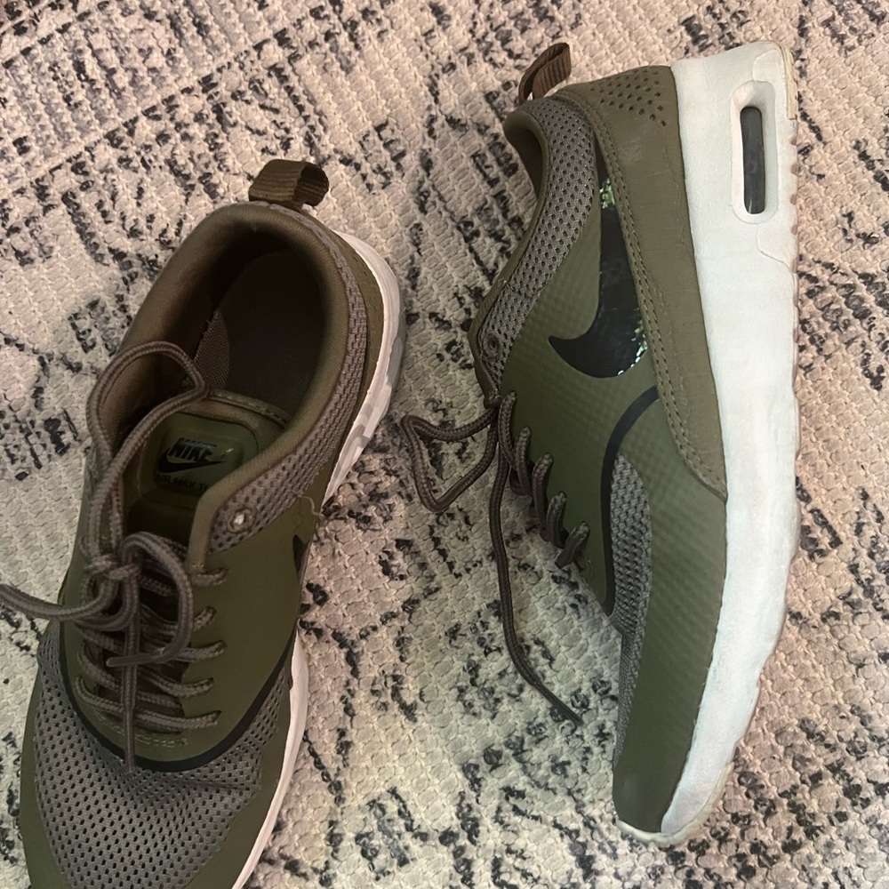 Nike